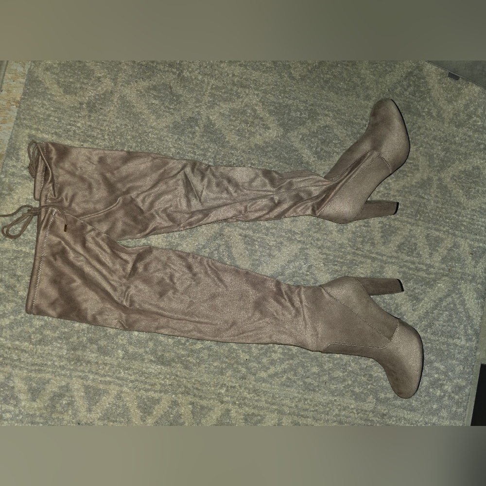 Chic Over the Knee Taupe Boots